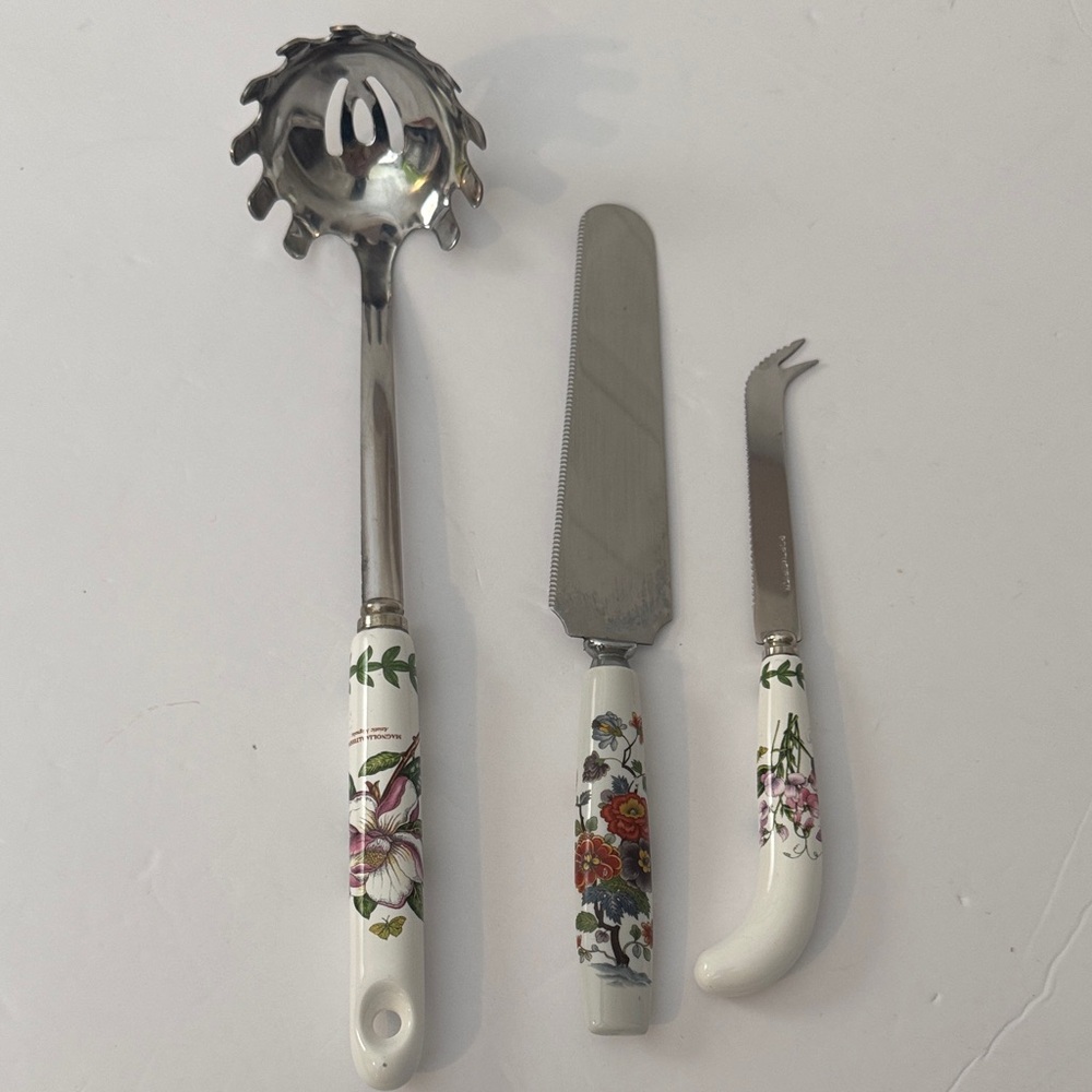 Portmeirion Botanical Garden Floral Kitchen Utensil Set & 1 Aynsley Cake Knife